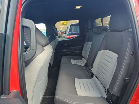 Certified 2024 Toyota Tacoma TRD Off-Road w/ TRD Off Road Upgrade Package AWD/4WD image 27