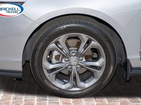 Certified 2024 Honda Accord EX image 37