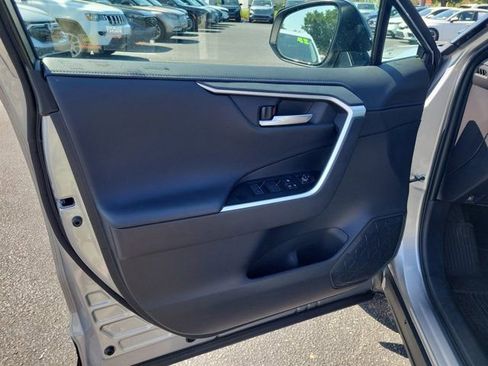 Used 2025 Toyota RAV4 XSE w/ Weather Package AWD/4WD image 16