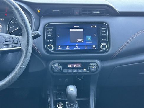 Certified 2022 Nissan Kicks SR image 14