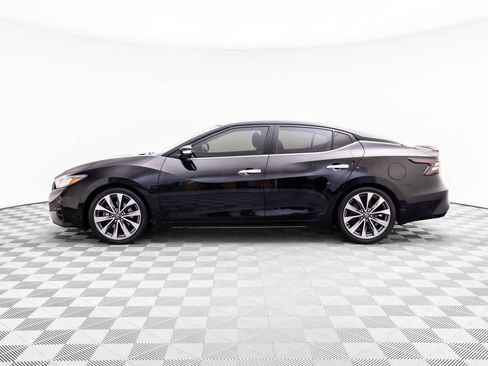 Used 2019 Nissan Maxima Platinum w/ Sport Mat Group FWD image 2