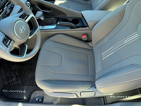 New 2026 Hyundai Elantra Sport image 13