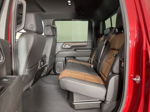 Used 2024 Chevrolet Silverado 3500 High Country w/ Technology Package image 22