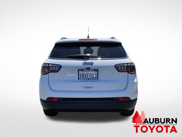 Used 2022 Jeep Compass Latitude FWD image 6