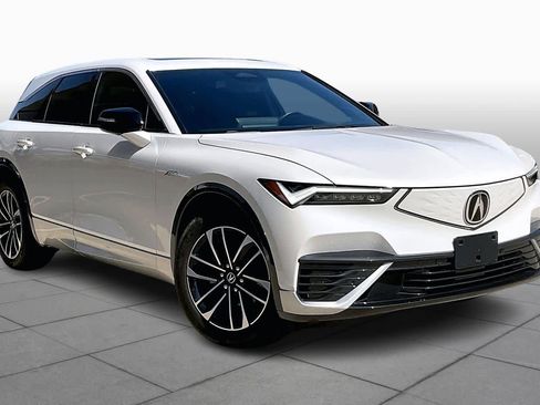 Used 2024 Acura ZDX A-Spec image 3