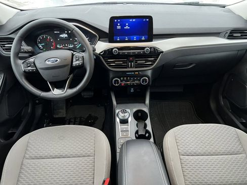 Certified 2022 Ford Escape SE w/ Convenience Package image 3