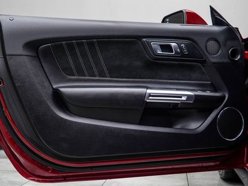 Used 2018 Ford Mustang GT Premium w/ Carbon Sport Interior Package RWD image 36