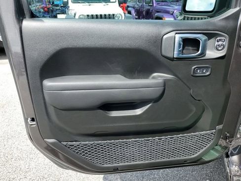 New 2026 Jeep Gladiator Sport AWD/4WD image 13