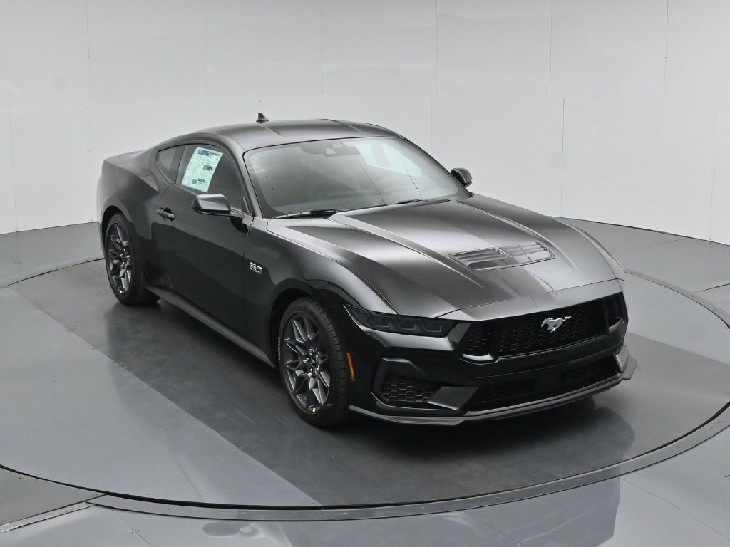 New 2026 Ford Mustang GT Premium w/ GT Performance Package RWD image 36