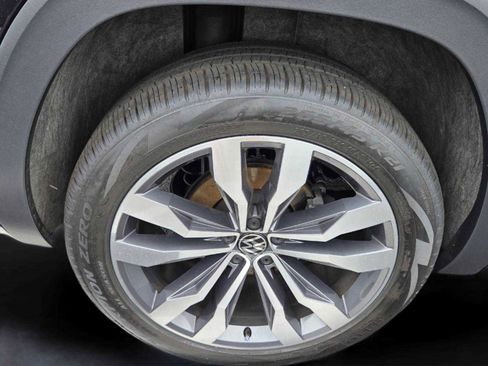 Used 2023 Volkswagen Atlas Cross Sport SEL Premium R-Line image 22