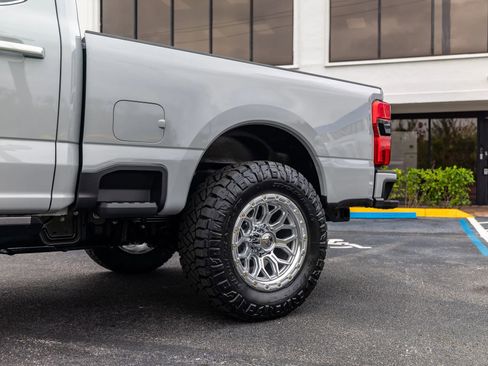 Used 2026 Ford F350 Platinum w/ Platinum Plus Package image 4