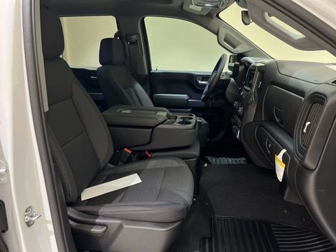 New 2026 Chevrolet Silverado 1500 Custom RWD image 25