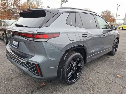 New 2026 Volkswagen Tiguan SE R-Line image 4