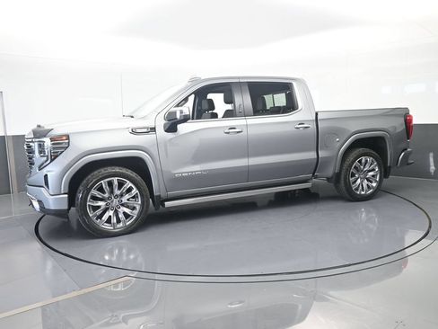 Used 2023 GMC Sierra 1500 Denali AWD/4WD image 2