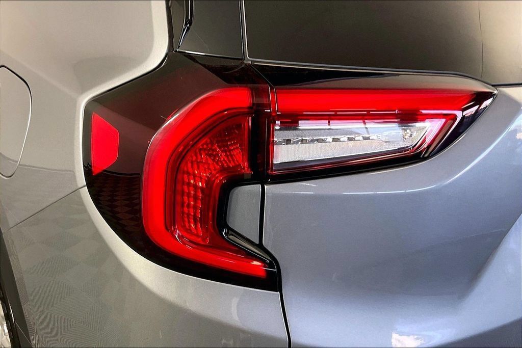 Certified 2024 GMC Terrain SLE FWD image 20