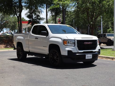 Used 2022 GMC Canyon Elevation Standard w/ Convenience Package AWD/4WD image 2