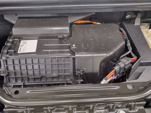 New 2025 Volkswagen ID.4 Pro image 7