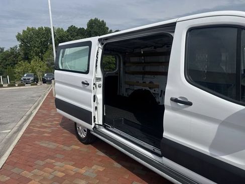 Used 2025 Ford Transit 250 Low Roof w/ Exterior Upgrade Package RWD image 29