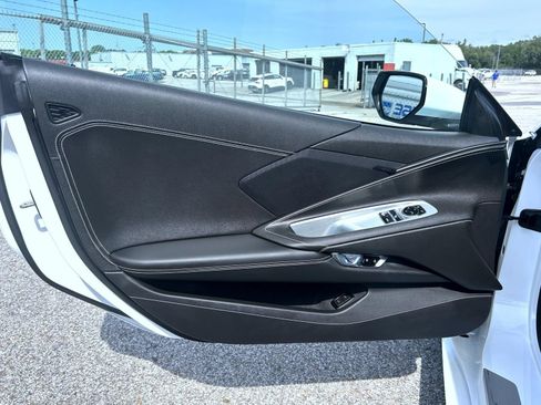 Used 2026 Chevrolet Corvette Stingray Coupe w/ 1LT RWD image 10