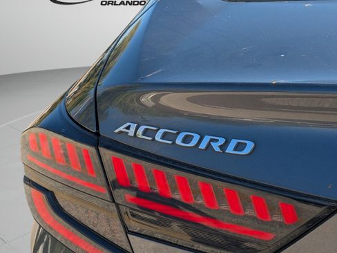 Used 2019 Honda Accord EX image 34