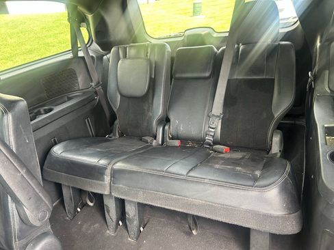 Used 2018 Dodge Grand Caravan SXT w/ Driver Convenience Group FWD image 7