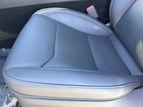 Used 2026 Tesla Model Y Premium image 28