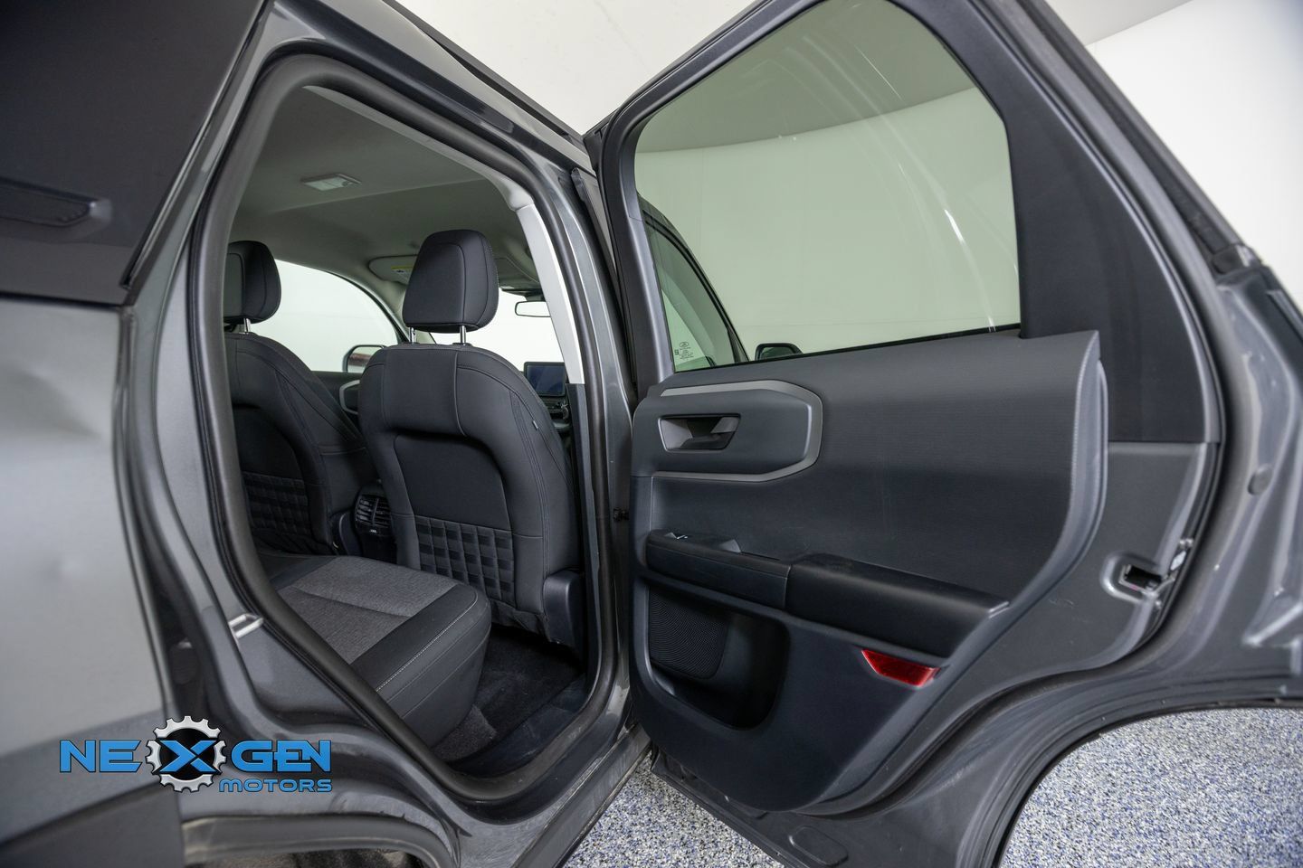 Used 2024 Ford Bronco Sport Big Bend AWD/4WD image 36