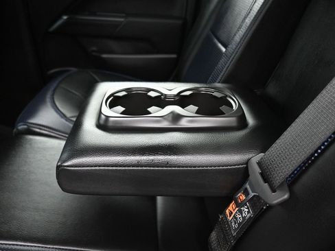 Used 2022 Chevrolet Colorado LT image 32