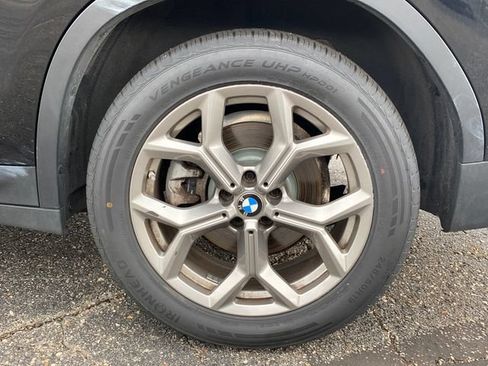 Used 2024 BMW X3 xDrive30i AWD/4WD image 23