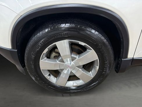 Used 2011 GMC Acadia SLT image 14