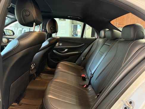 Used 2019 Mercedes-Benz E 300 image 6
