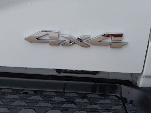 Used 2024 RAM 2500 Laramie w/ Off Road Package AWD/4WD image 18