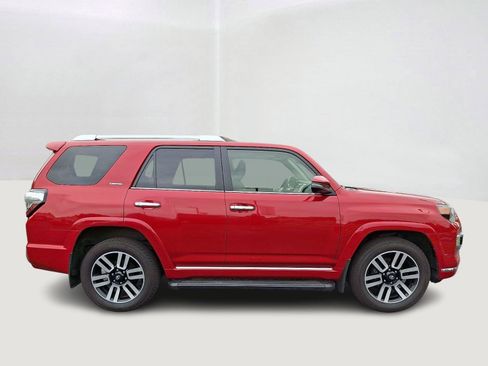 Used 2024 Toyota 4Runner Limited AWD/4WD image 8
