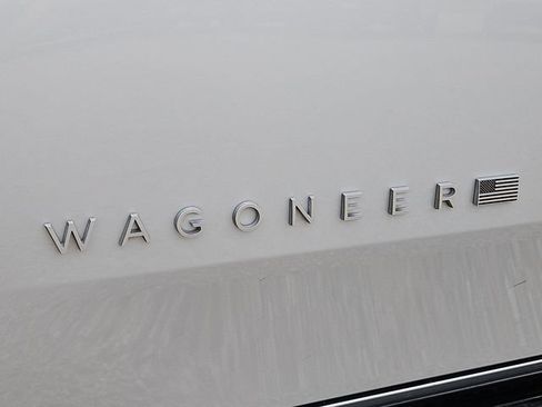 Used 2024 Jeep Wagoneer 2WD w/ Convenience Group I image 32