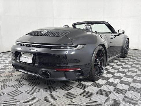 Used 2022 Porsche 911 Carrera GTS RWD image 6