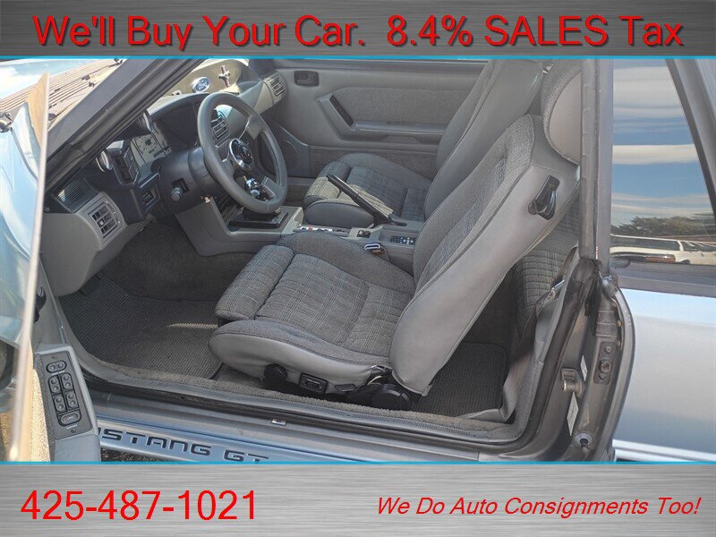Used 1988 Ford Mustang GT RWD image 11