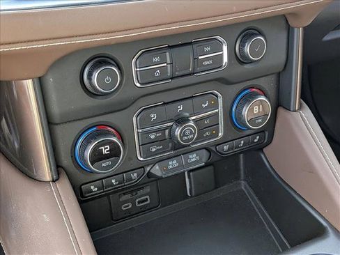 Used 2021 Chevrolet Tahoe High Country image 15