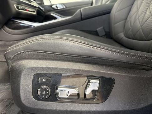 Used 2026 BMW X7 xDrive40i AWD/4WD image 22