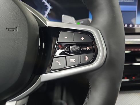 New 2026 BMW 330i Sedan w/ M Sport Package image 19