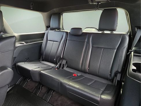 Used 2020 Ford Expedition XLT AWD/4WD image 10