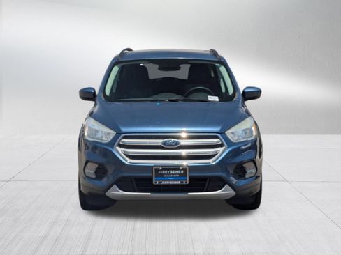 Used 2018 Ford Escape SE FWD image 8