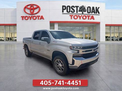 Used 2019 Chevrolet Silverado 1500 LT w/ Texas Edition AWD/4WD image 1