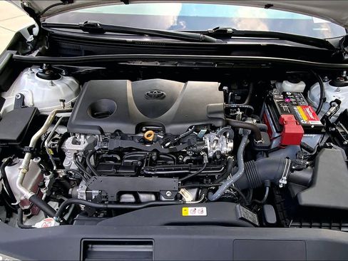 Used 2022 Toyota Camry XSE w/ Navigation Package image 30