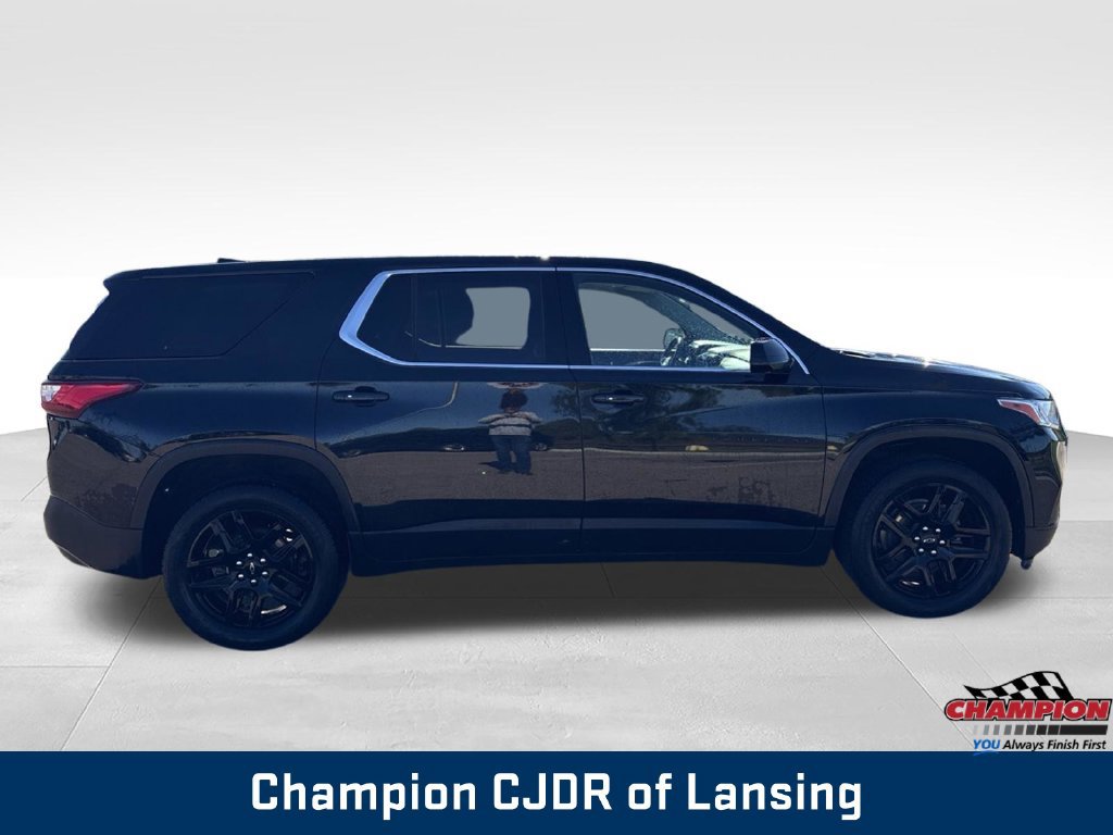 Used 2021 Chevrolet Traverse LS w/ LPO, Blackout Package FWD image 8