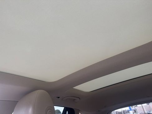 Used 2018 Mercedes-Benz GLC 300 image 16