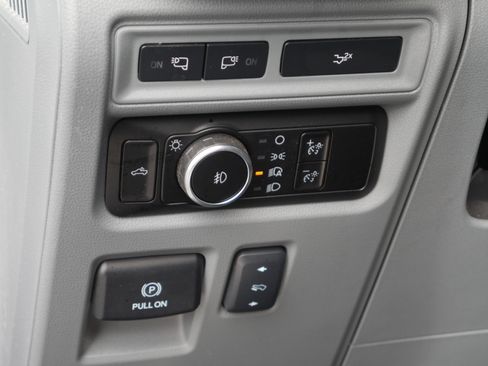 Certified 2023 Ford F150 Lariat image 5