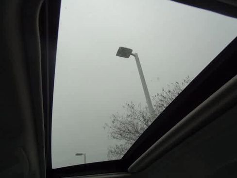 Used 2018 MAZDA MAZDA3 Touring image 12