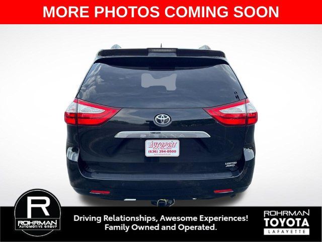Used 2019 Toyota Sienna Limited Premium AWD/4WD image 4