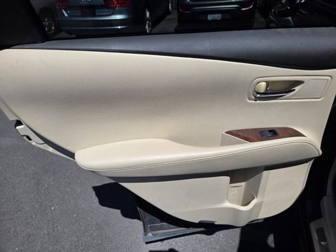 Used 2013 Lexus RX 350 FWD w/ Navigation Pkg image 10