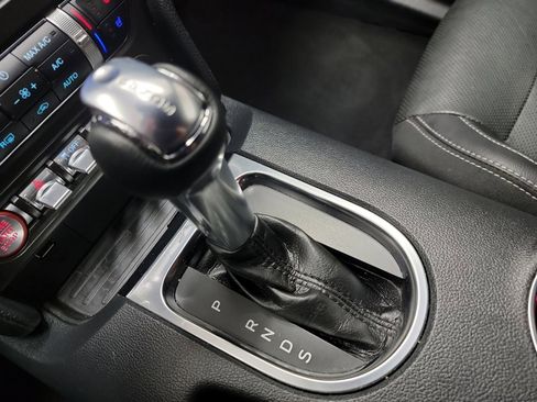 Used 2022 Ford Mustang GT Premium image 26